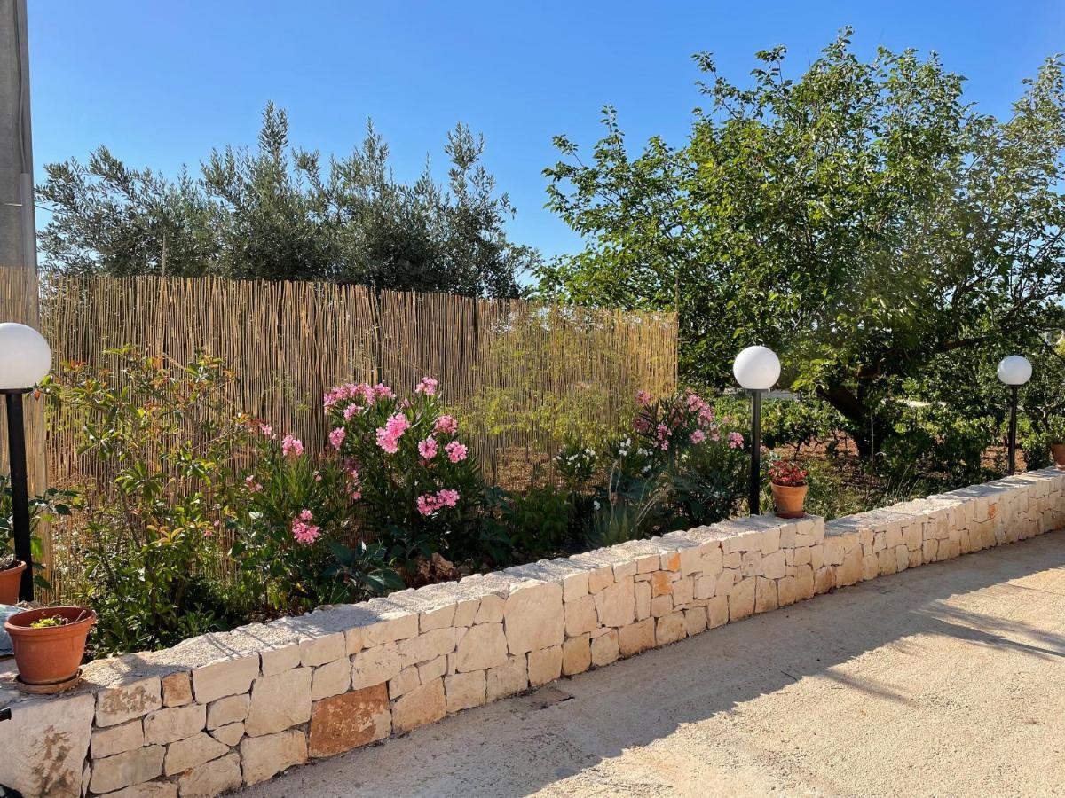 La Valle Dei Trulli Relais มาร์ตินาฟรังกา ภายนอก รูปภาพ