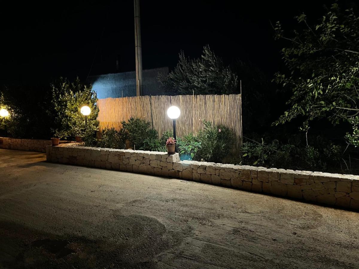 La Valle Dei Trulli Relais มาร์ตินาฟรังกา ภายนอก รูปภาพ
